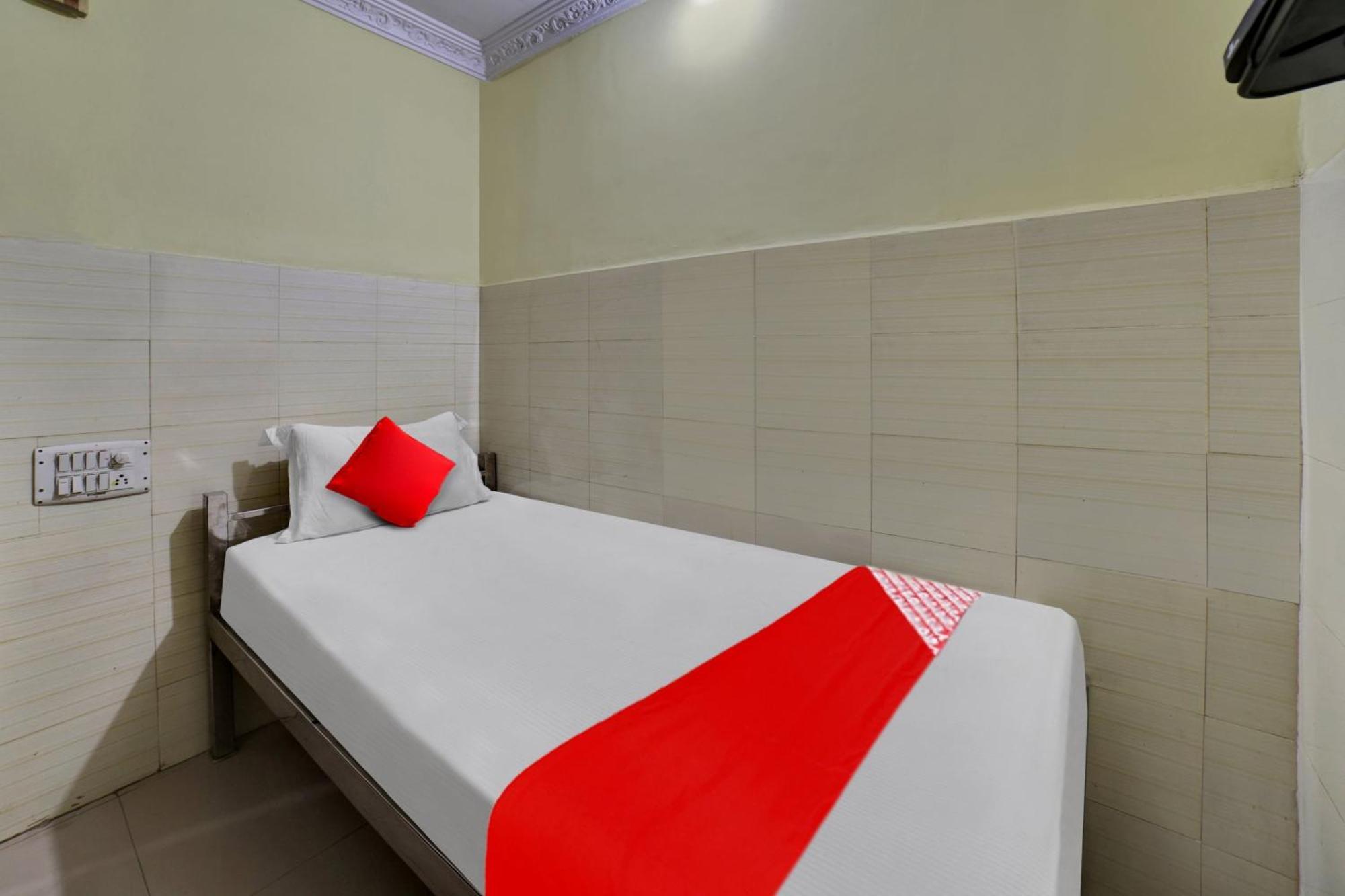 Hotel O Anu Residency 비자야와다 외부 사진